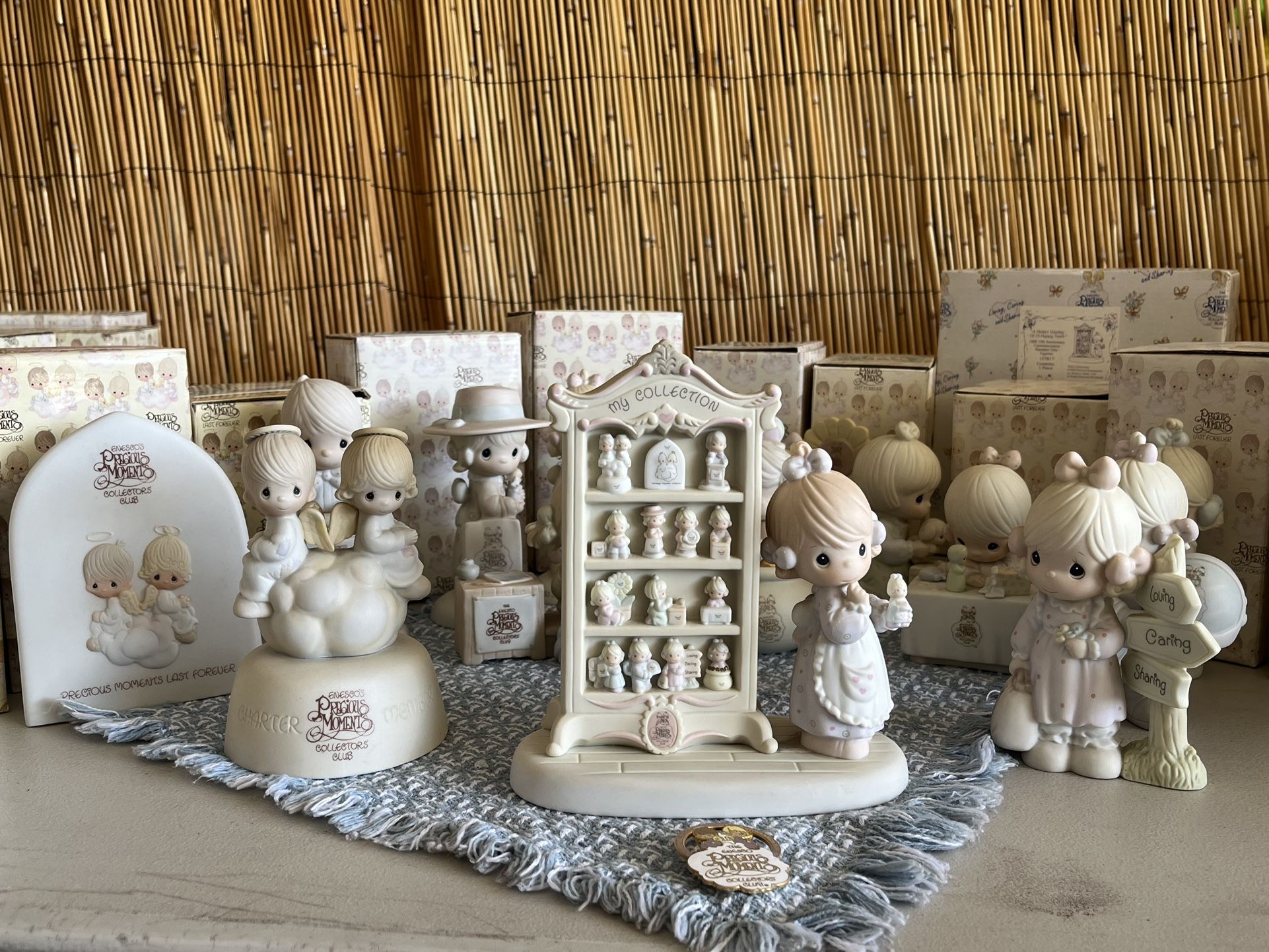 Precious Moments Vintage Charter Member Club Pieces 15 Years