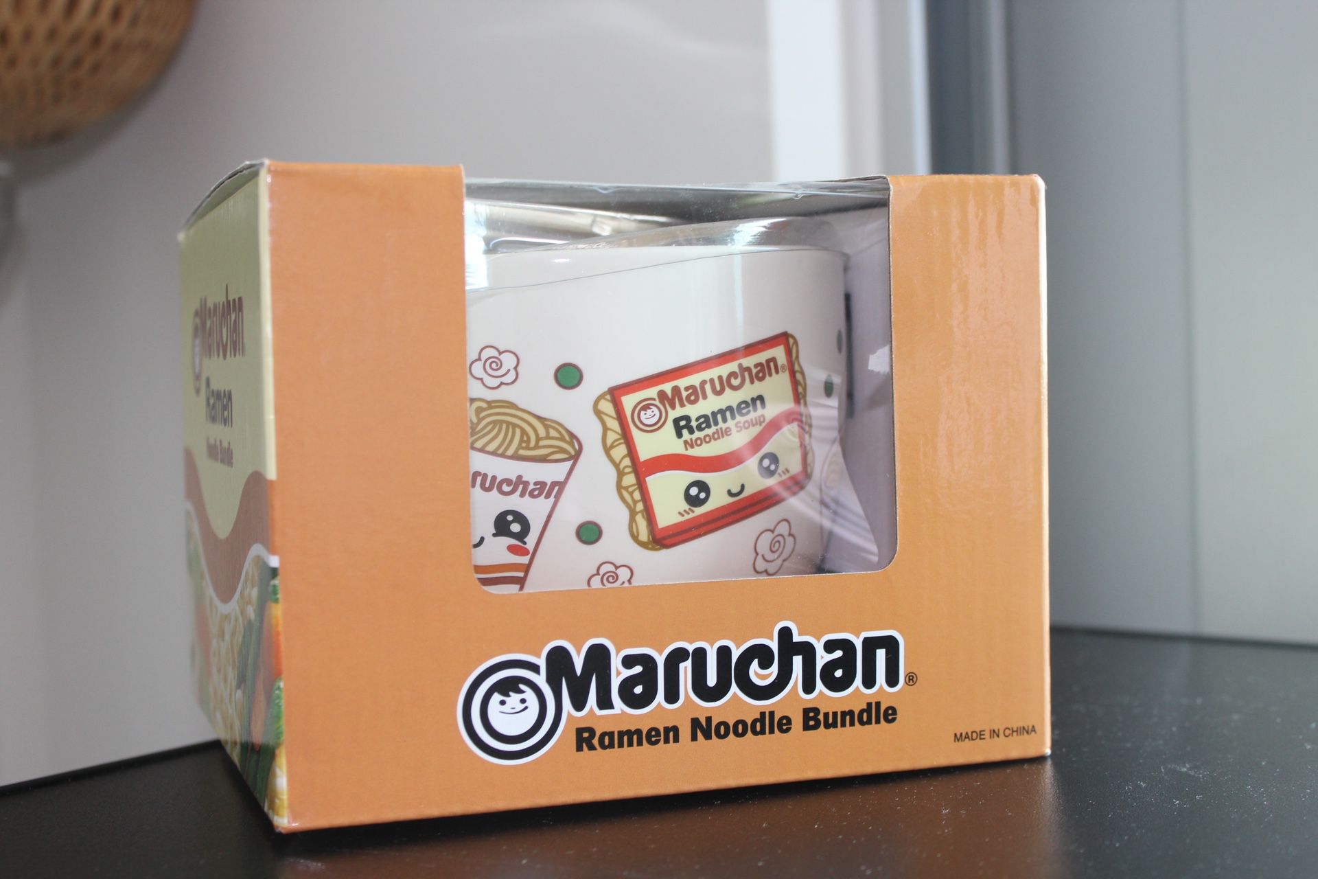 Maruchan Ramen Noodle Ceramic Chi Bowl With Wooden Chopsticks NEW