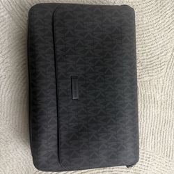 Michael Kors Everett Leather Flap Messenger Carryall Bag