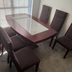 Mesa De Lujo Muy Comoda 