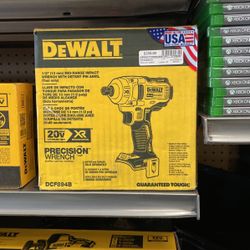 Dewalt 1/2” Mid Range Impact Wrench With Detent Pin Anvil  20v XR