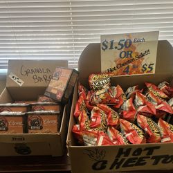 Hots Cheeetos / Granola Bars Quick Sale 