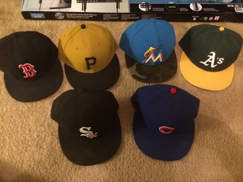 6 MLB 5950 fitted hats sized 7 1/2