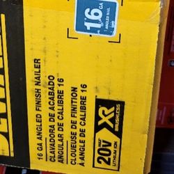 Dewalt 20v Xr Finish Nailer 