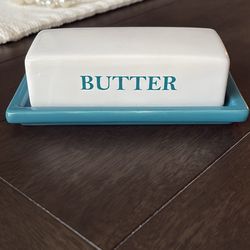 Ceramic butter dish