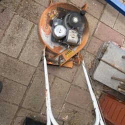 Briggs And Stratton Sensation 4 HP Lawnmower 