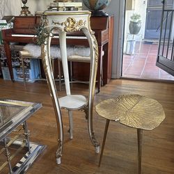 Tall Hollywood  Regency table or plant stand