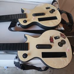 Wii  Guritar Hero Guitars
