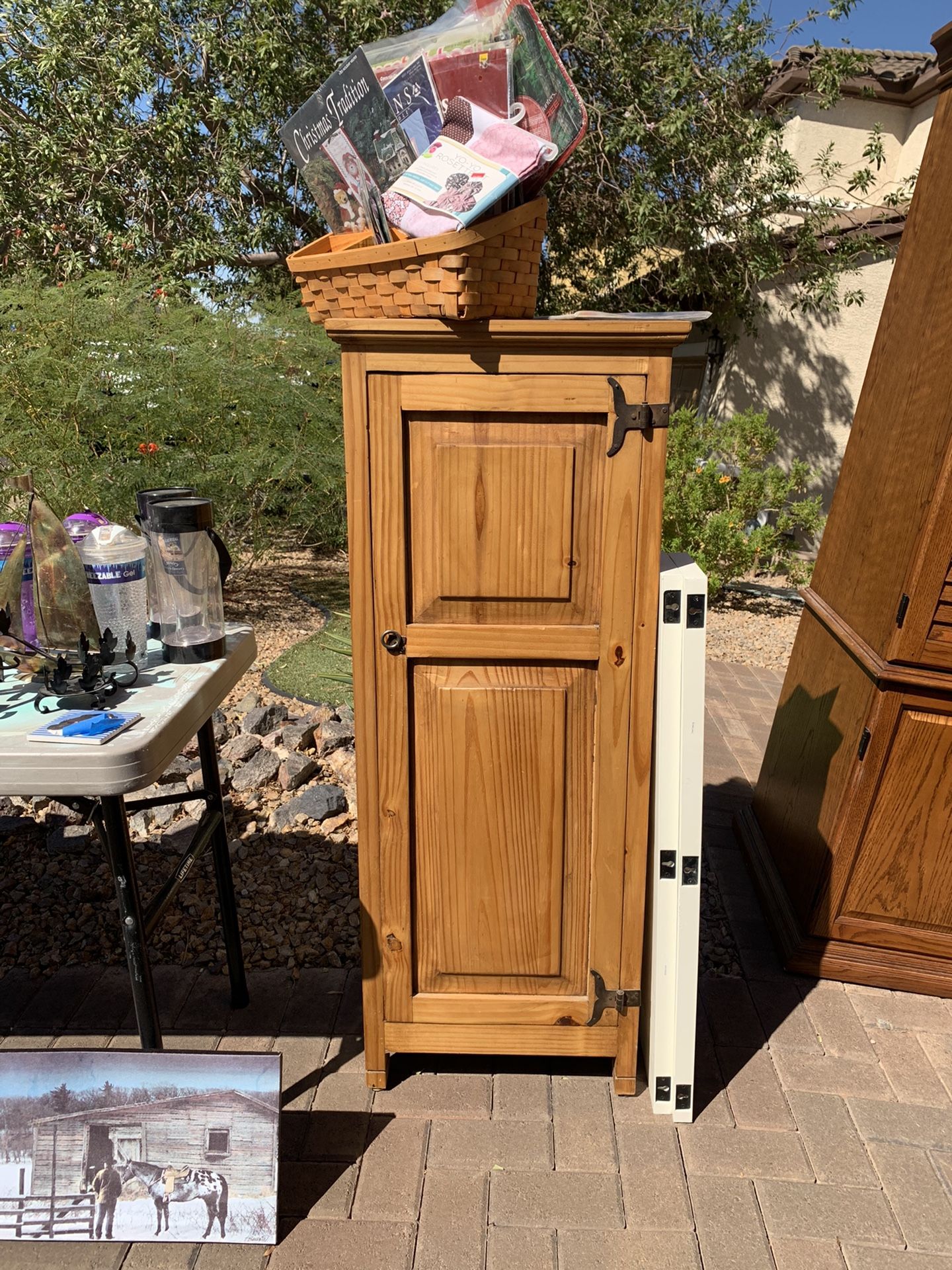 Solid Wood 4 Shelf Cabinet MUST PICK UP 10-17