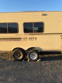 Alfa Tourhouse Toy hauler