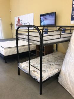 Bunk bed with Mattresses