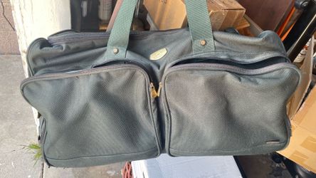Ricardo Beverly Hills Rolling Duffel Bag Luggage Backpack