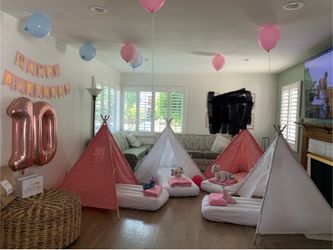 Teepee sleepover tent
