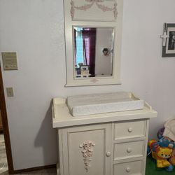 Baby Changing Table 