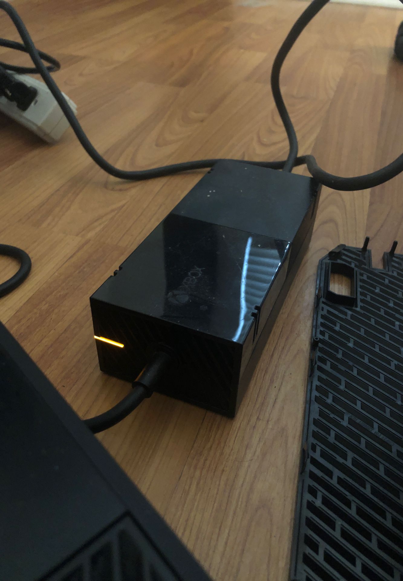 Broken XBOX ONE with power brick for Sale in Miramar, FL OfferUp