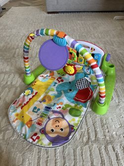 Fisher-Price Baby Playmat Deluxe Kick & Play Piano Gym for Learning - Newborn to Toddler Play Ages 0+ Months