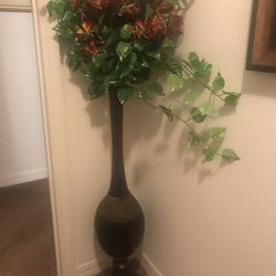 Big Decorating Vase 