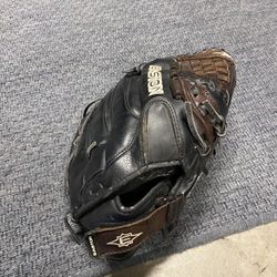 Softball Glove 