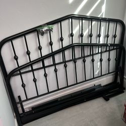 Queen Bed Frame 