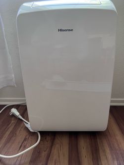 Hisense 7000 BTU (DOE) 115-Volt Vented Small Room Smart Portable Air Conditioner