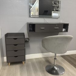 Hair/makeup Station 