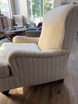Basset Arm chair