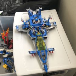 Lego Spaceship (I Still Do Not Know If I Want To Sell It)