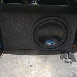 GOOD QUALITY SUBWOOFER SOUND VERY GOOD
 BOX FOR SINGLE CAB TRUCK 
ALPINE TYPE S 12'
$130 