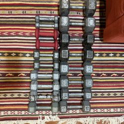 Dumbells 3lbs-30lbs 
