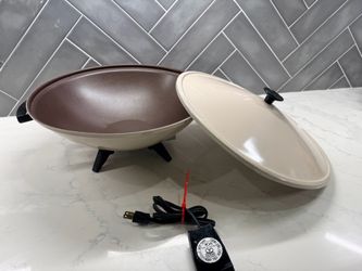 REDUCED! Large  Skillet Wok, like new, cream colored, non-stick. First come
