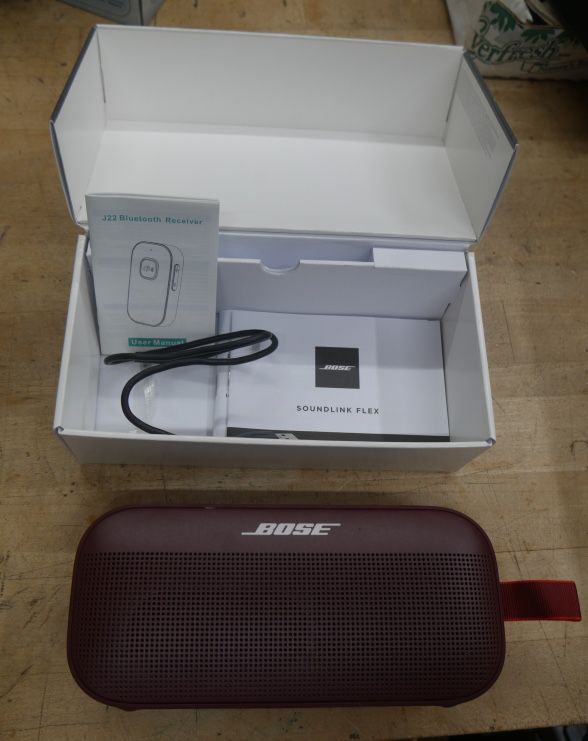 Bose 435910 Bluetooth speaker 435910 used 881852-2
