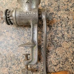 Vintage Grinders And Slicer