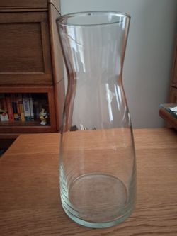 Medium Clear Glass Vase