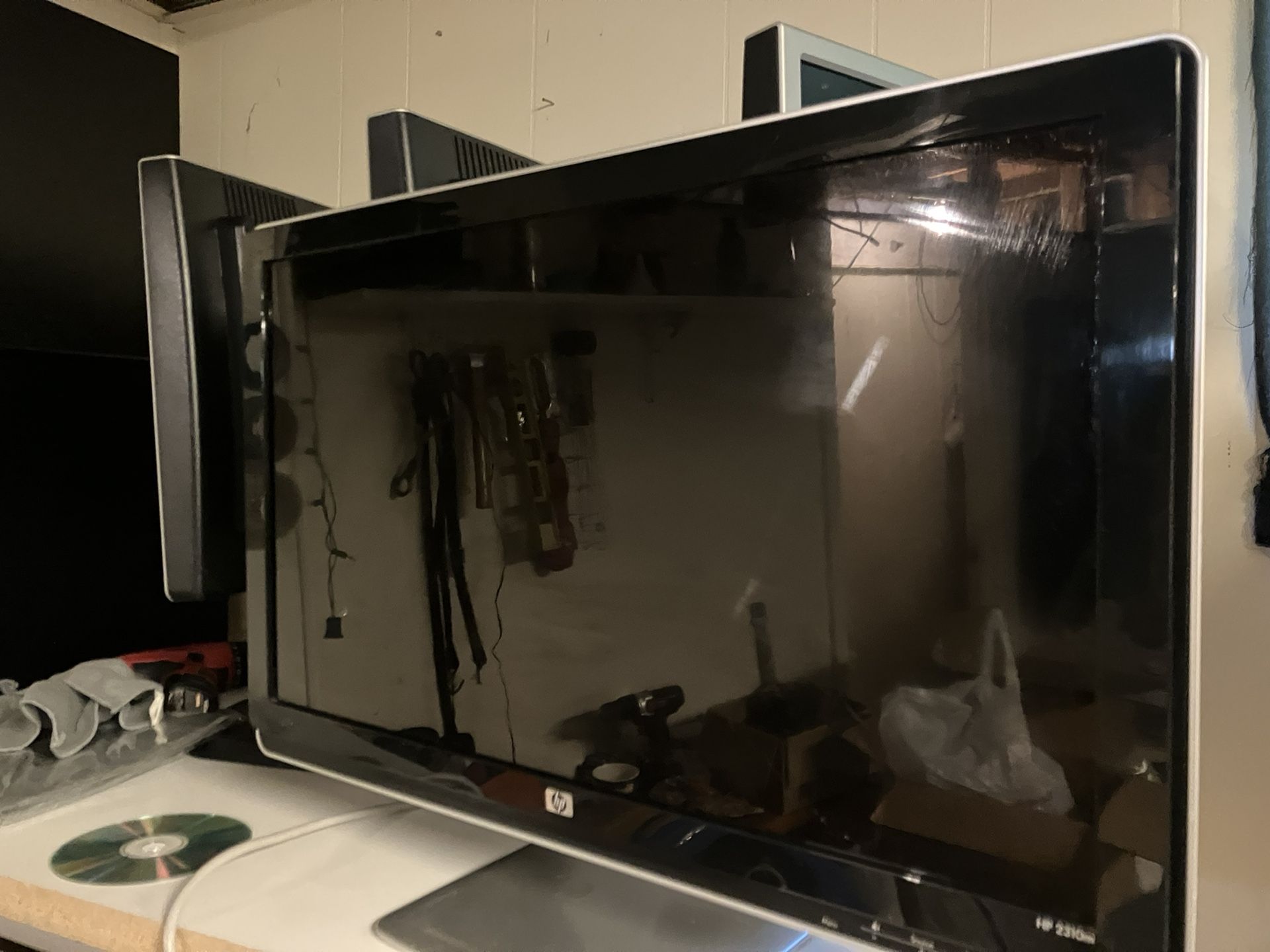 23 “ HP Monitor