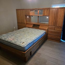 Solid Oak Queen Bedroom Set -  $400