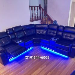 BLACK LEATHER BRAND NEW POWER RECLINING SECTIONAL WITH LED LIGHTS 