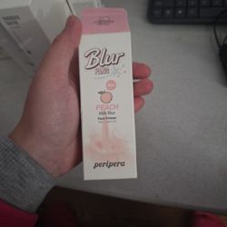 Peach Milk Blur Face Primer