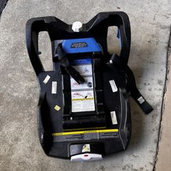 Doona Car Seat And Stroller 