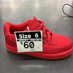 Nike ❤️ Shoe