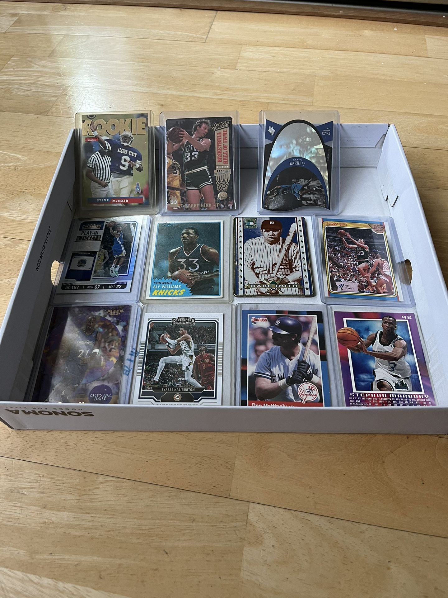 SPORT CARD COLLECTION. ALL IN PLASTIC CASES. 11 TOTAL. 2 HOLOGRAMS. BEST OFFER FOR ALL. 🏀⚾️🏀⚾️