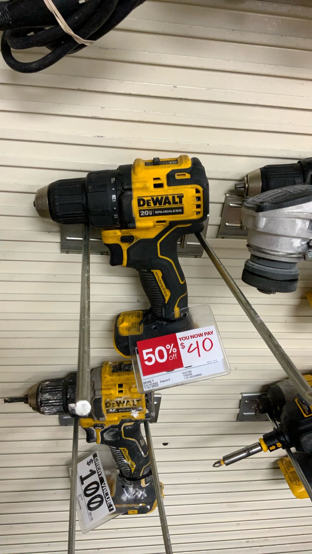 DEWALT CORDLESS DRILL