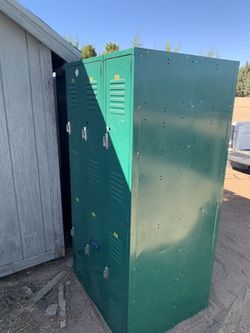 Ideal Beautiful Green  12 Door Locker Unit 6 Doors On Each Side 