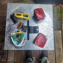 Trailer Lights And Wire 
