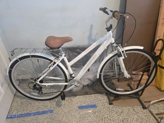 🔥🚲🔥Northwoods Springdale Women's Hybrid Bike🔥🚲🔥