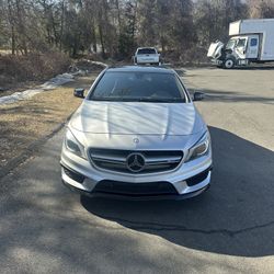 2014 Mercedes-Benz CLA