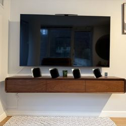 Floating TV Stand brown wood - for TVs up to 85”