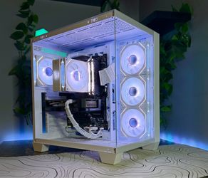 Gaming PC: 32GB RAM | Ryzen 7 5800XT | RTX 4060 Ti