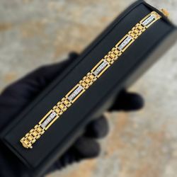 Jewelry 14k Rolex jubilee two tone yellow gold natural diamond 0.75CTW bracelet 7.75”,  9.80 mm width