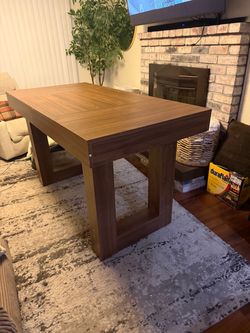 Kitchen table