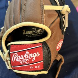 Rawlings Left Handed Glove Size 11.5